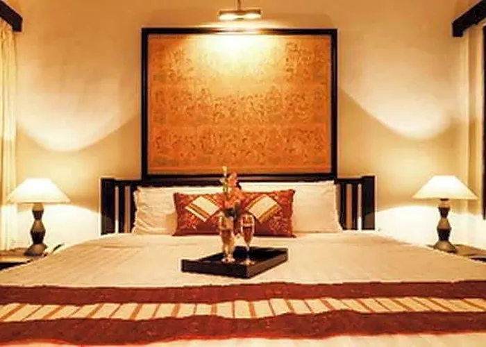 Puri Mesari Hotel 3*