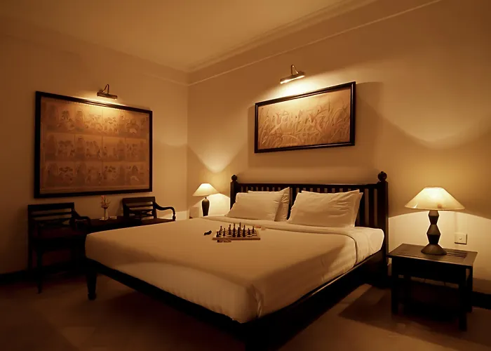 Puri Mesari 3*