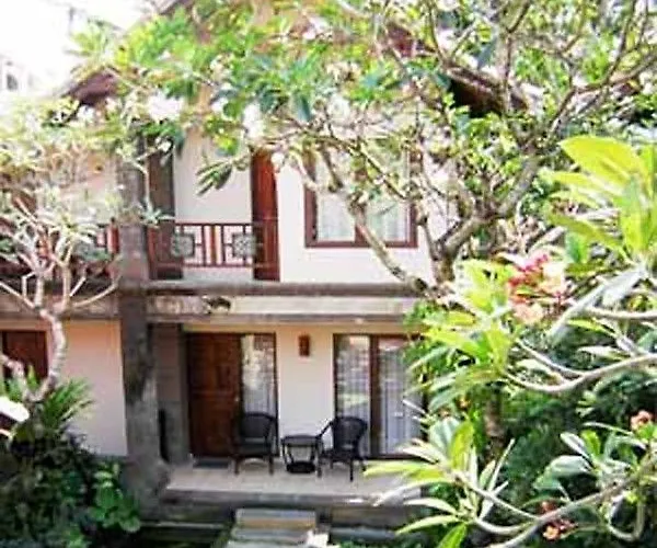 Puri Mesari Otel 3*