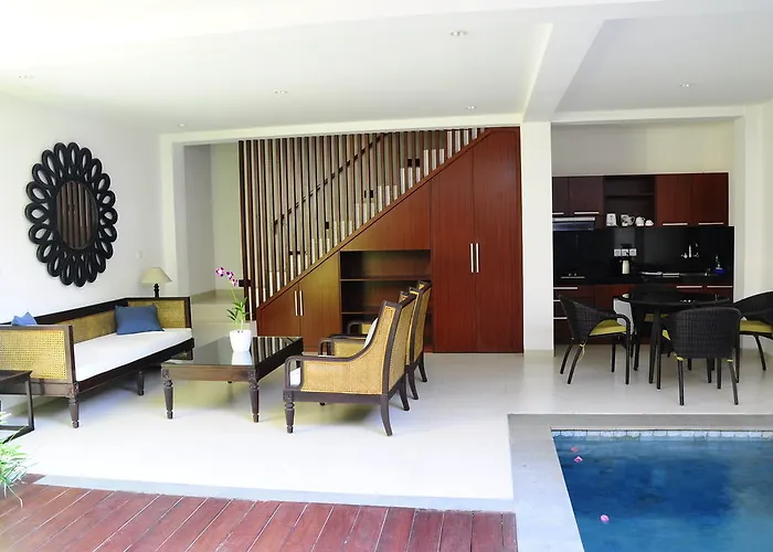 Hotel Puri Mesari 3*